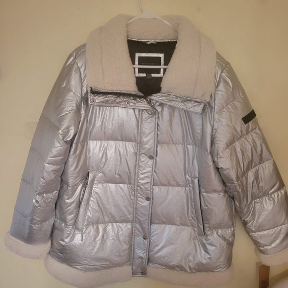 Sanctuary Jackets & Blazers - Water Resistant Puffer Jacket with Faux Shearling Trim sz XL